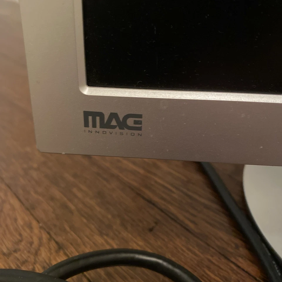 Mag Innovision LT717s 17" Flat Screen Monitor Model 700P excellent condition - Image 2 of 4