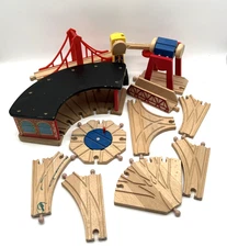 Melissa & Doug Wooden Train Track Lot Of 100+ Pieces Brio Thomas Compatible
