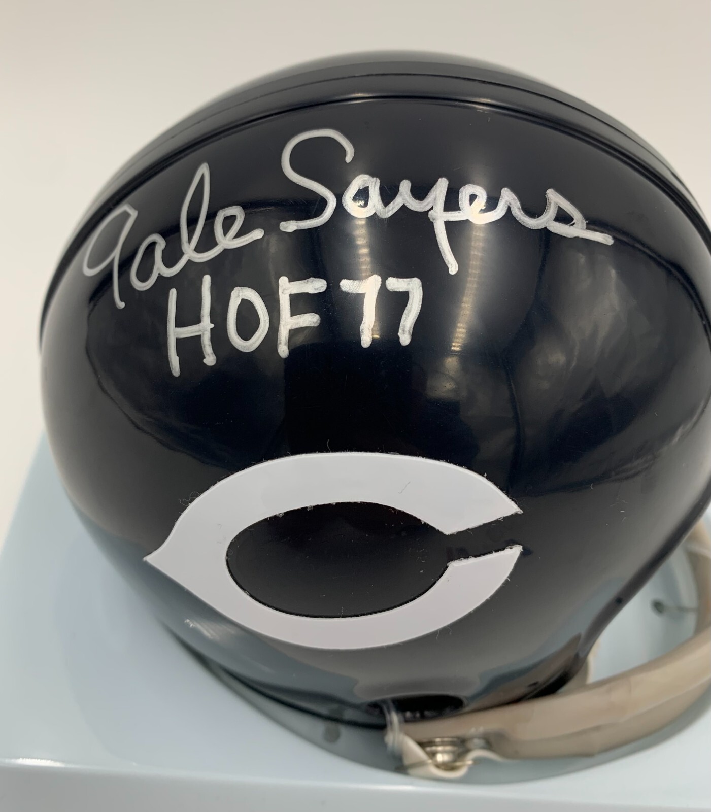 GALE SAYERS signed/auto'd CHICAGO BEARS Riddell T/B 2-Bar mini helmet HOF 77-PSA - Picture 3 of 7