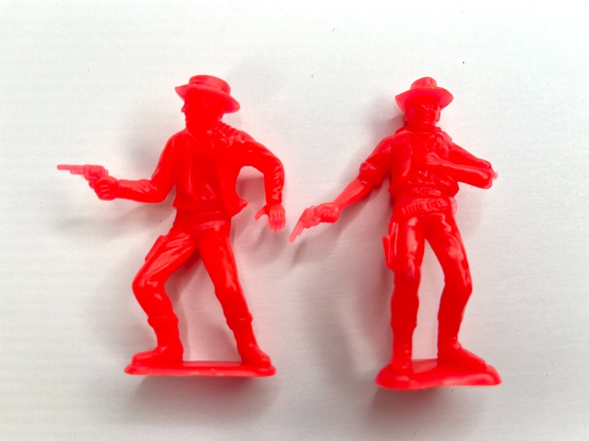 Vintage Tim Mee Toys Red Plastic Gunfighter Figures