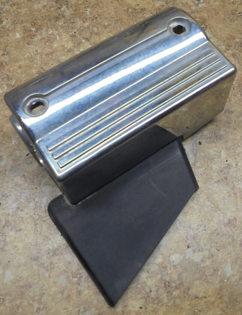 1985 Yamaha XJ700 XJ 700 Maxim Ignition Coil Cover Panel Chrome