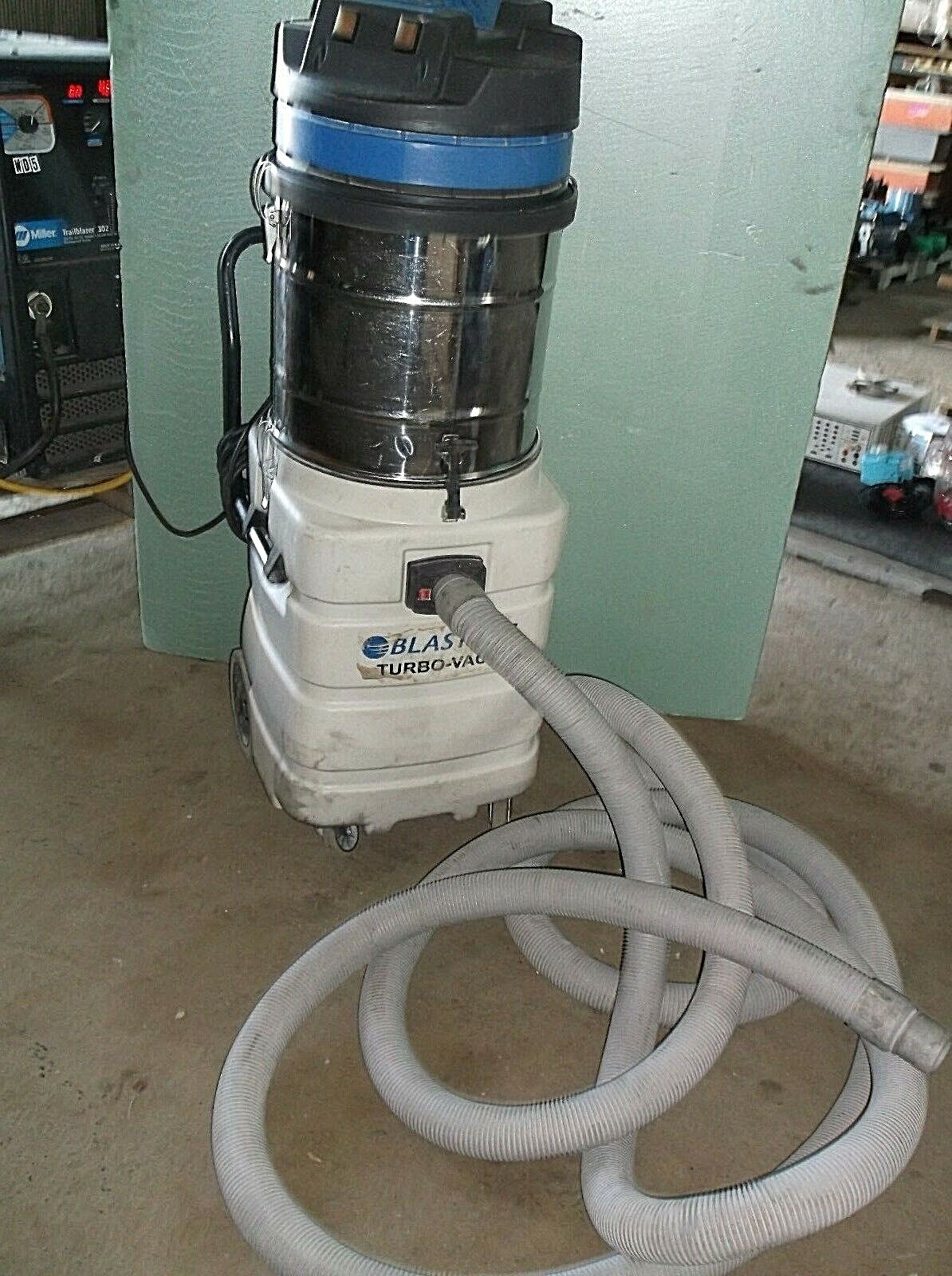 Blastrac Turbo Vac II Industrial Vacuum eBay