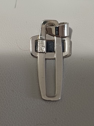 Croce in oro bianco giallo e onice 18Kt. - Foto 2 di 3