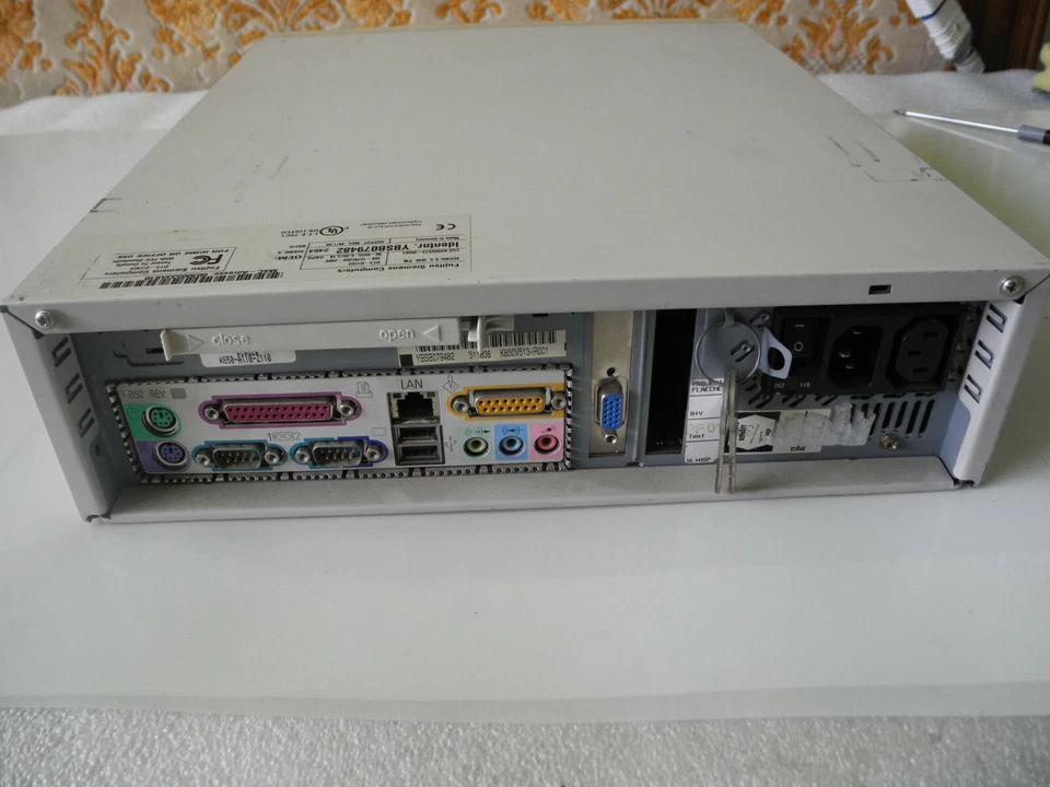Fujitsu Siemens Scenic S2 i845 Pm / 1gb Sdram / 80gb Ide / Win XP Pro SP3 - Image 2 of 3