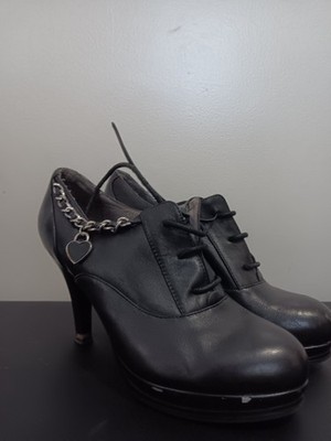 LUXMAX Black Chain Heart Charm Lace-Up Platform Stiletto Pump Women's 6.5