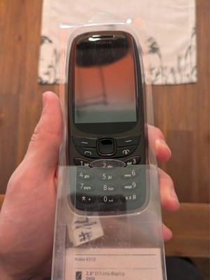 Mobiltelefon Nokia 6310 Schwarz Dual Sim 8 MB/16 MB 2G 2,8  1150 mAh BT