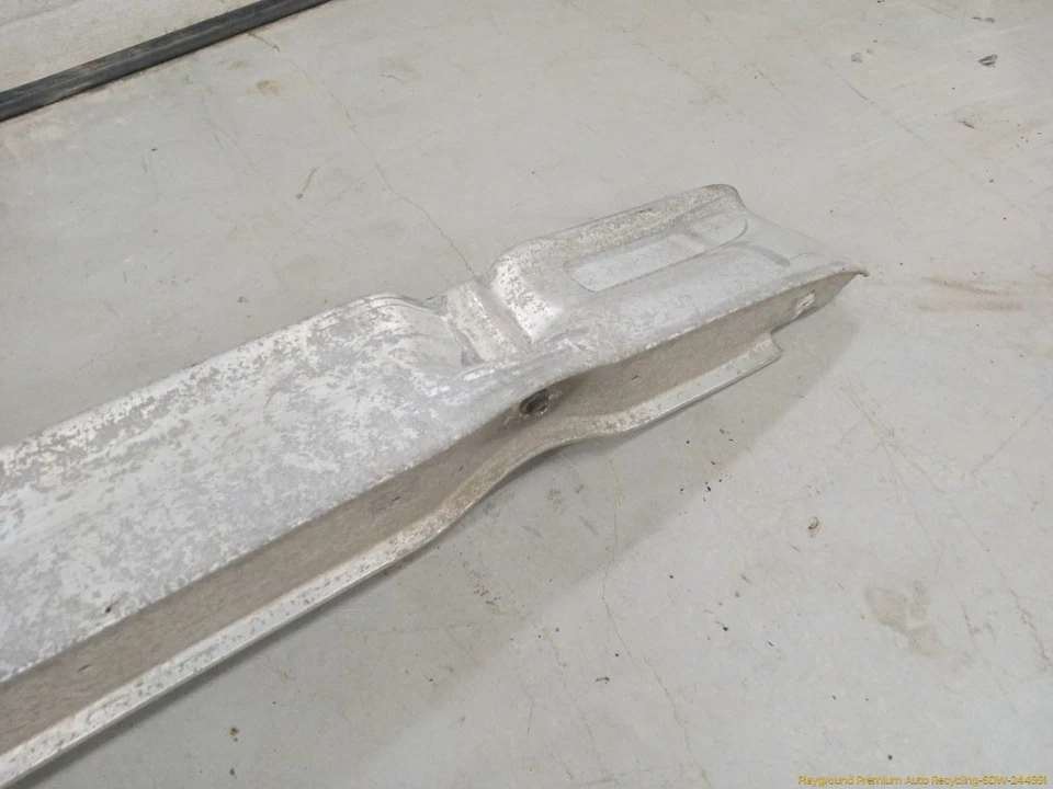 Refuerzo de parachoques trasero BMW 330xi E46 SEDAN 2001 2002 2003 2004 2005 2006 Foto 4 de 4