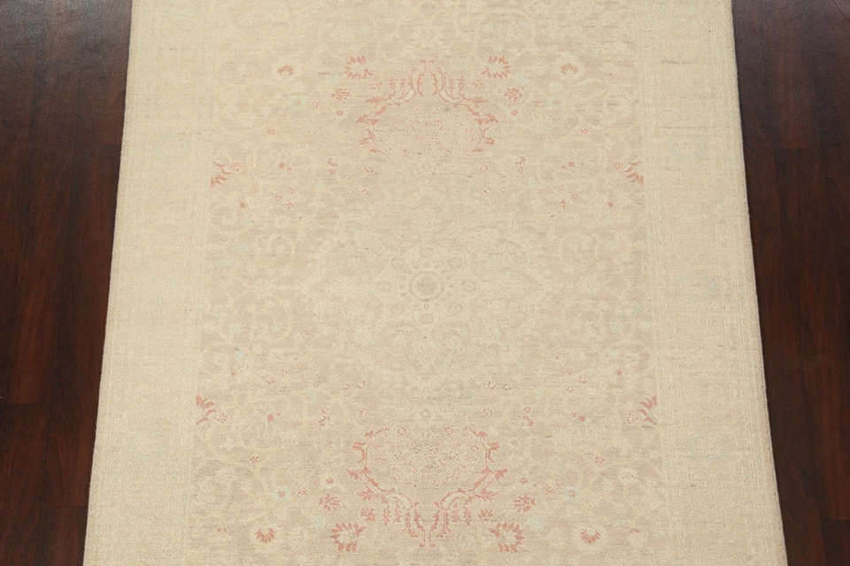 Vegetable Dye Peshawar Chobi Rug 6x8 Ft Handmade Beige Transitional Wool Carpet - Image 4 of 4