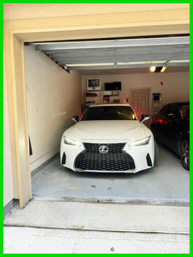 2023 Lexus IS