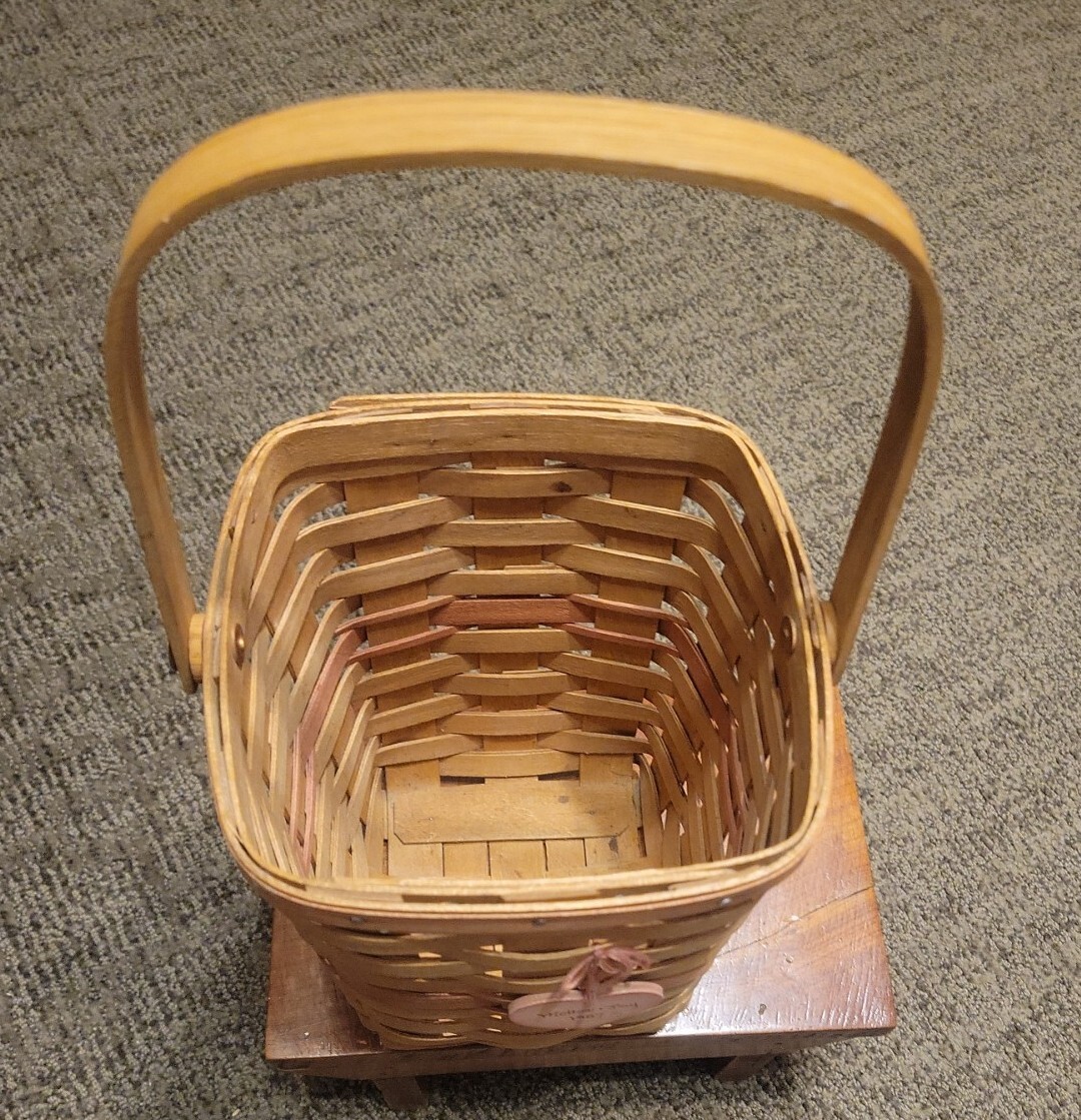 Longaberger 1987 Mothers Day Basket w/Swing Handle Signed By 3