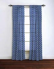 Rizzy Home Moroccan Window Panel, 42" x 84", Blue/White