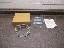 Johnstone Supply Lot of 2 Lug Motor Mount S58-409 1378 NEW FREE SHIPPING