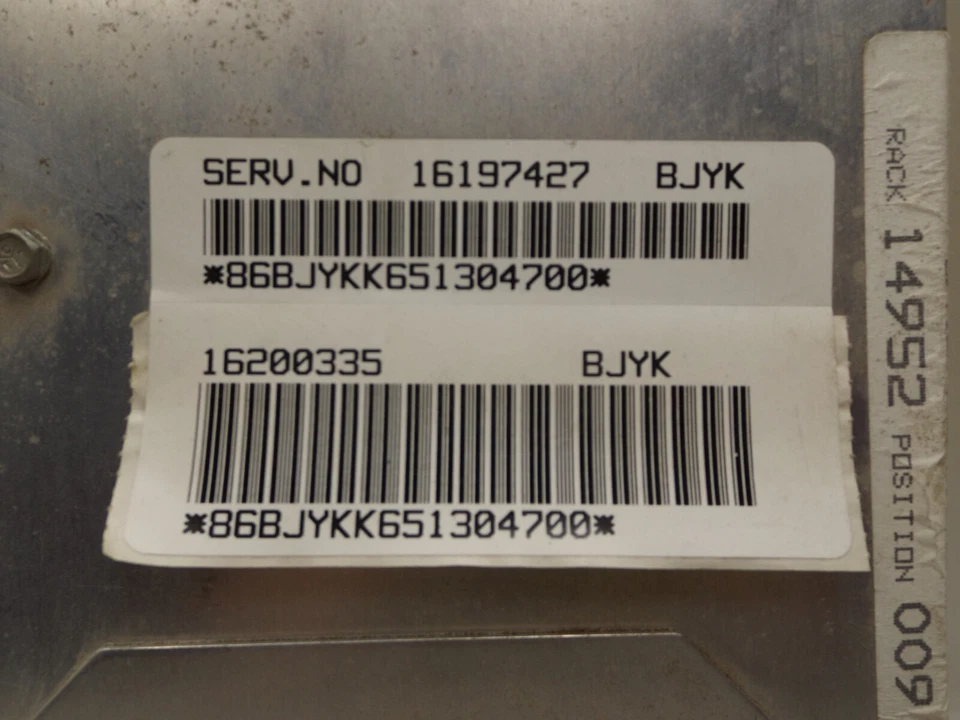 Módulo de control del motor Chevrolet K1500 1995-1999 ECM usado OEM 16197427 Foto 2 de 4