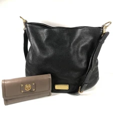 Marc Jacobs Crossbody Shoulder Bag Wallet Set of 2 Bundle Leather Hobo Messenger