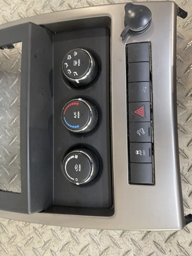 2010-2012 Jeep Liberty AC Heater Control Climate Control Temperature Control OEM - Picture 3 of 12