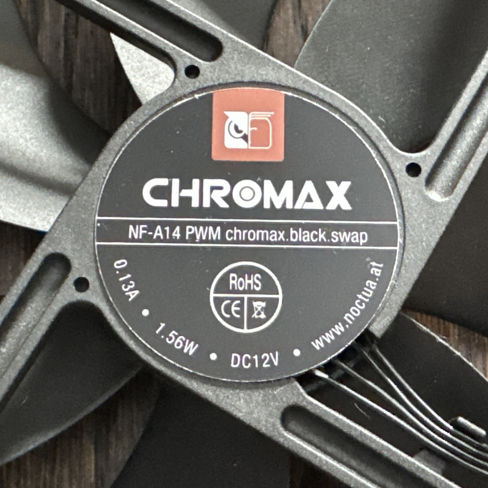 Noctua 140mm Computer Case Fan NF-A14 Chromax Black (chromax.black.swap) LOT 5