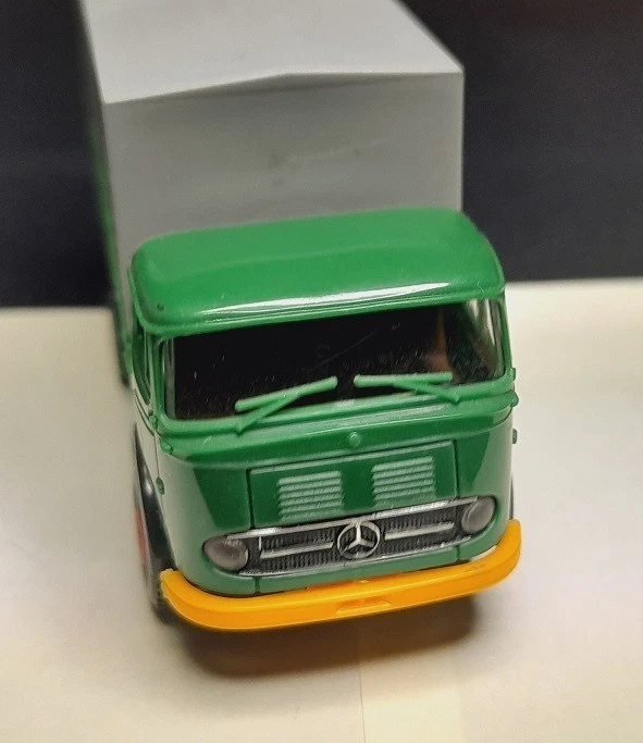 BREKINA - MERCEDES LP 328 - COME NUOVO - Immagine 4 di 4