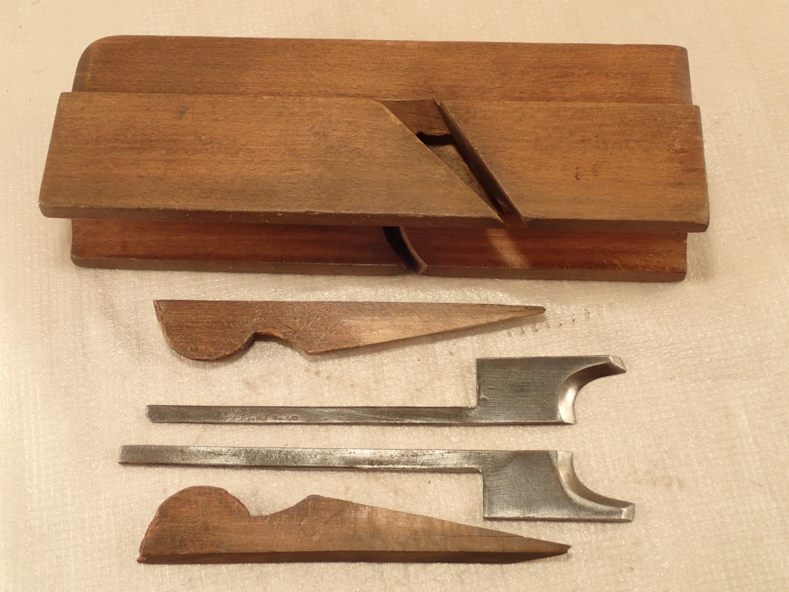 Antique OWASCO TOOL CO. (AUBURN) No. 318 Two-Iron 1.25" Nosing Molding Plane