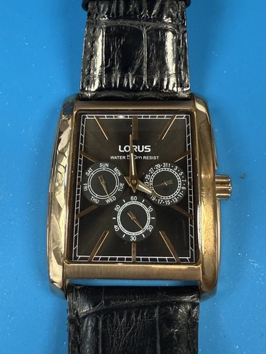 Lorus Mens Watch Day & Date & Seconds Sub Dials Square Curved Case VD75-X028