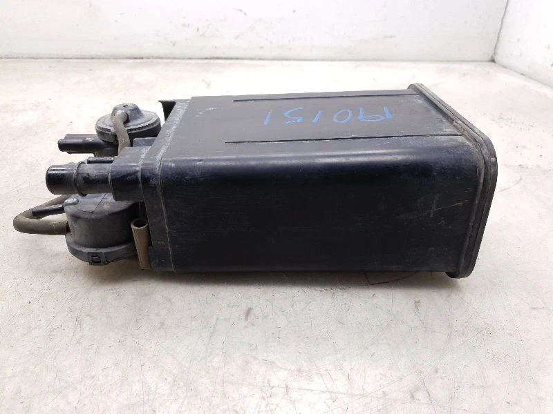 2003 TOYOTA TACOMA 2.7L 4CYL FUEL VAPOR CANISTER ASSEMBLY - Image 4 of 4