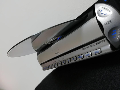 Sony CDX-R3300S Deck CD 1DIN testato funzionante JP - Foto 2 di 15