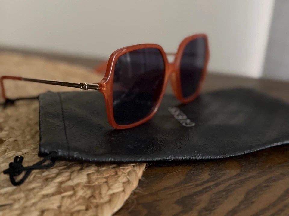 Gafas de sol GUESS con montura naranja quemada - Nuevas 🍂 Foto 2 de 2