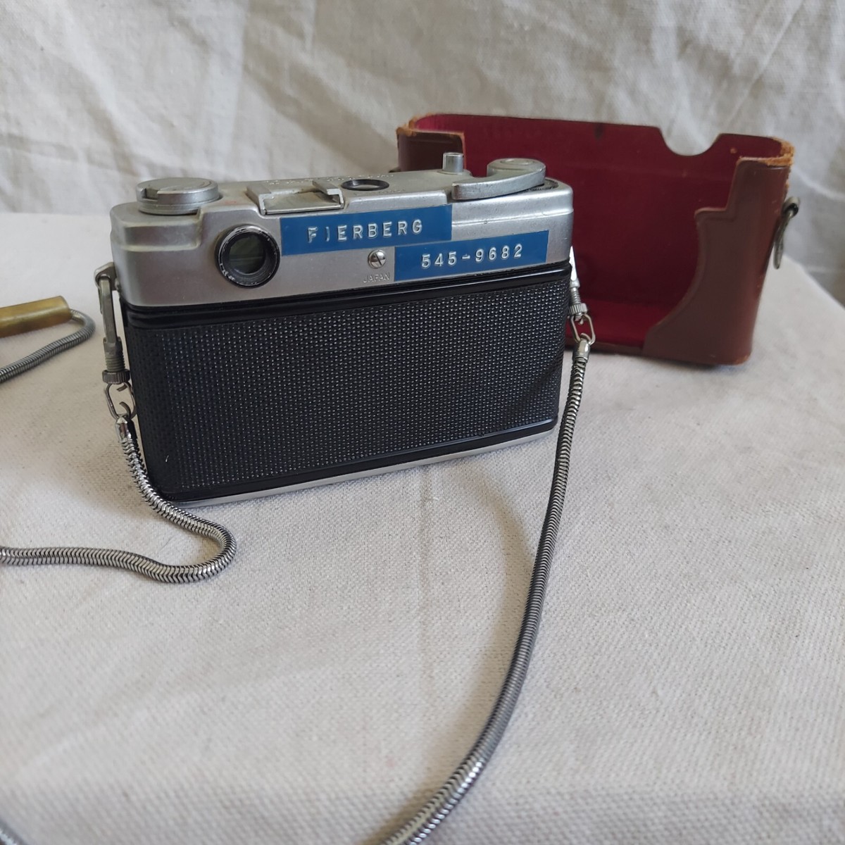 Vintage Yashica Lynx-1000 35mm Rangefinder Camera – One Owner