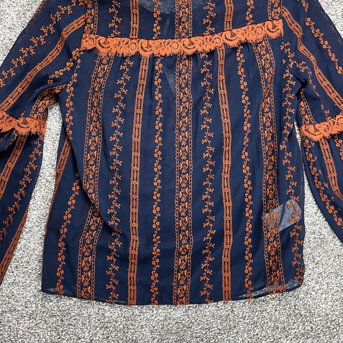 BCBG Maxazaria Embroidered Blouse Size 8UK 4US S Boho Peasant Bell Sleeve - Picture 15 of 16