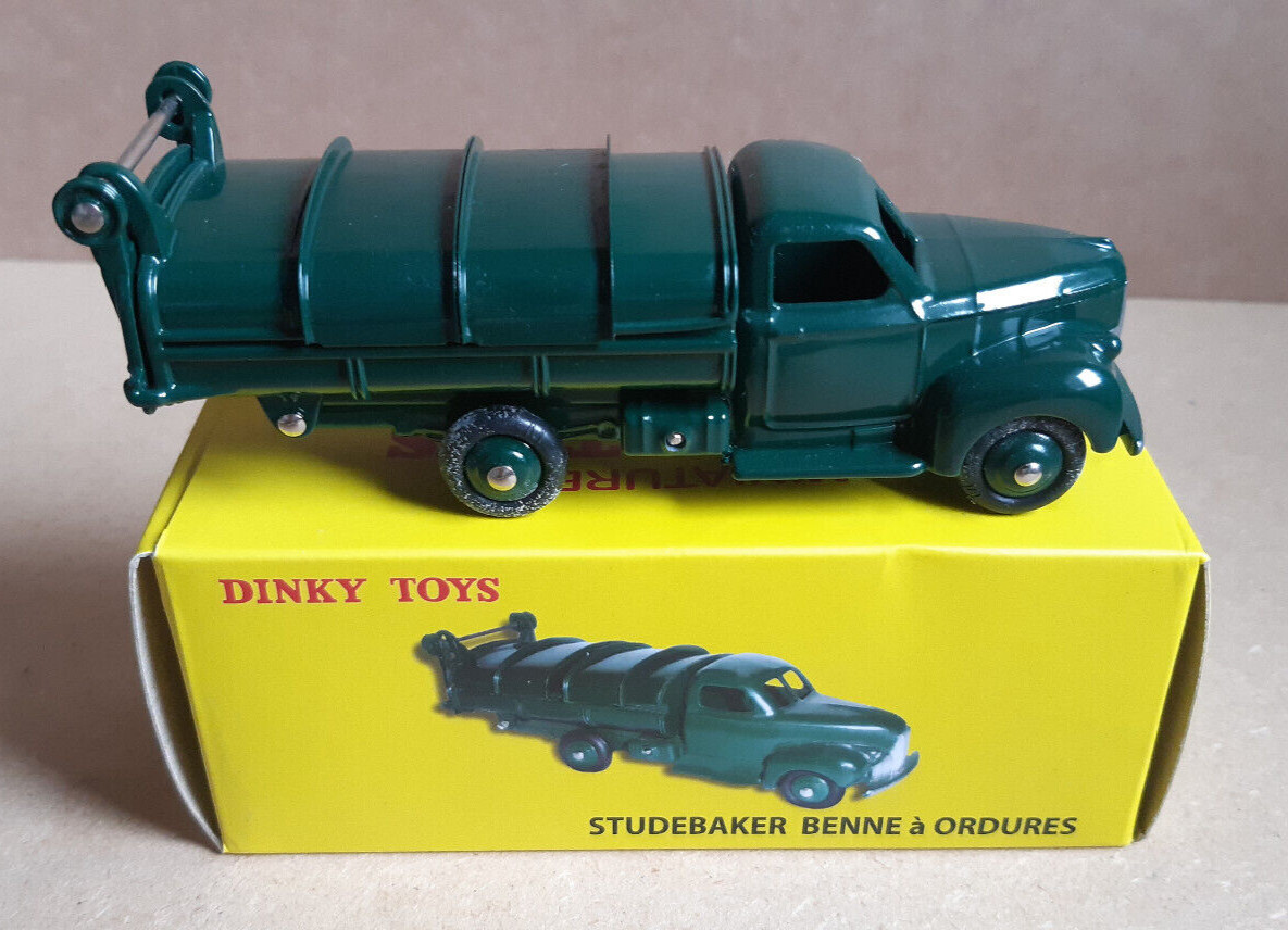 Dinky 25O, Studebaker Milk Truck - Free Price Guide & Review