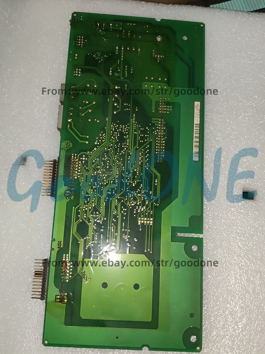Carte électronique Lenze E82EV Series – Référence E82EV000-0B000CP – Occasion/testée – Pour Automates Ou Variateurs