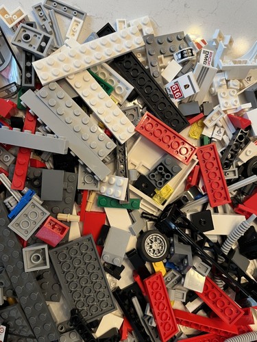 LEGO Speed Champions #75876 Porsche 919 Hybrid 917K Pit Lane Minifigures 99.5% - Picture 4 of 6