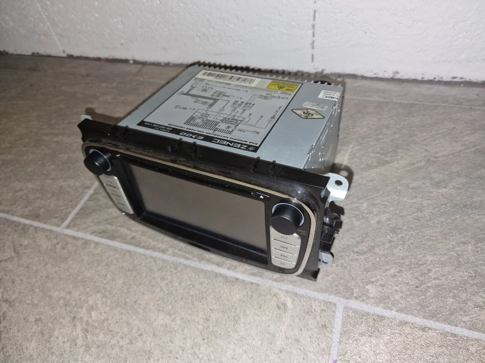 Zenec ZE-NC3811D navigatore custom fit FORD - Immagine 2 di 4