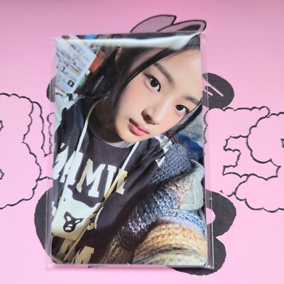NewJeans Official Bunnies Club Fan Club Membership Kit Photocard