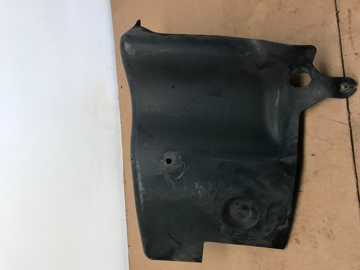 7995 B3D MK5 VAUXHALL ASTRA SRI OSF FRONT DRIVERS SIDE MUD GUARD 
