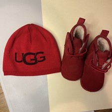 Lot Of 2 UGG Baby Neumel Red Toddler Sheepskin Boot 04/05 / Hat Wool Blend