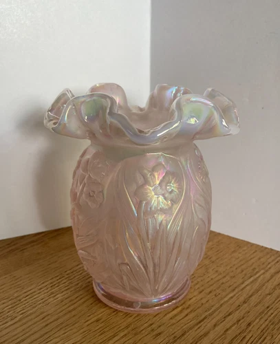 Fenton Glass Pink Iridescent Opalescent 5" Ruffle Vase Embossed Daffodil Floral