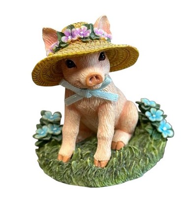 The Hamilton Collection Figurine Petunia Pigs On Parade Collection