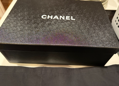 Chanel Schwarz Geschenkbox 12" X 8" X 4" 2 STAUBBEUTEL 10" x 13" Taschentücher - Bild 2 von 3