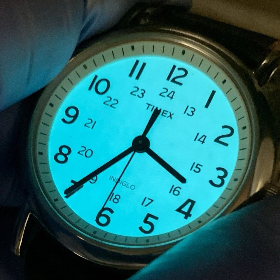 Reloj Pulsera TIMEX 2013 Hombre’s Field Militar Indiglo Fácil de Leer Dial Funcionando Foto 3 de 4