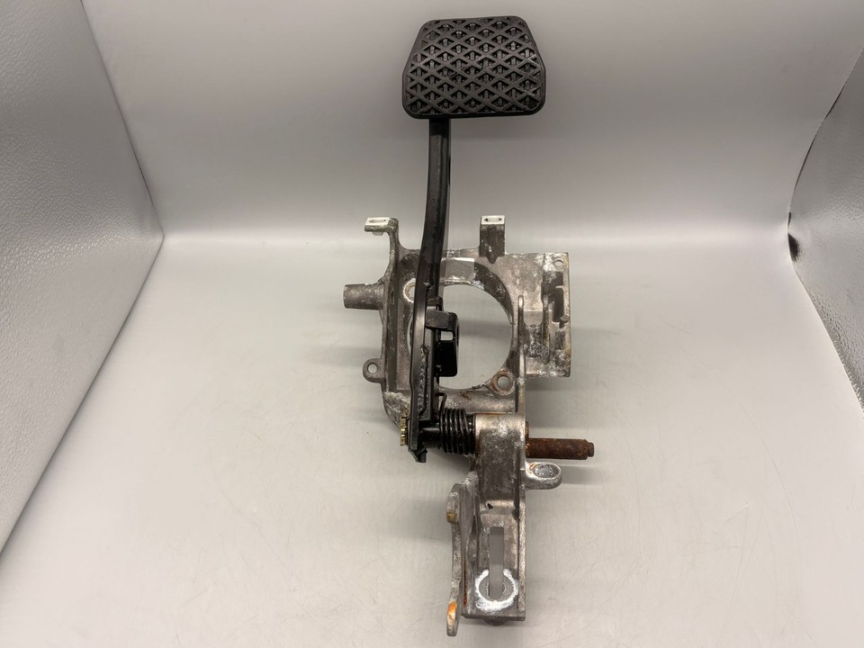 BMW 5 Series E39 2002- Foot Control Complete Auto Brake Pedal Assembly