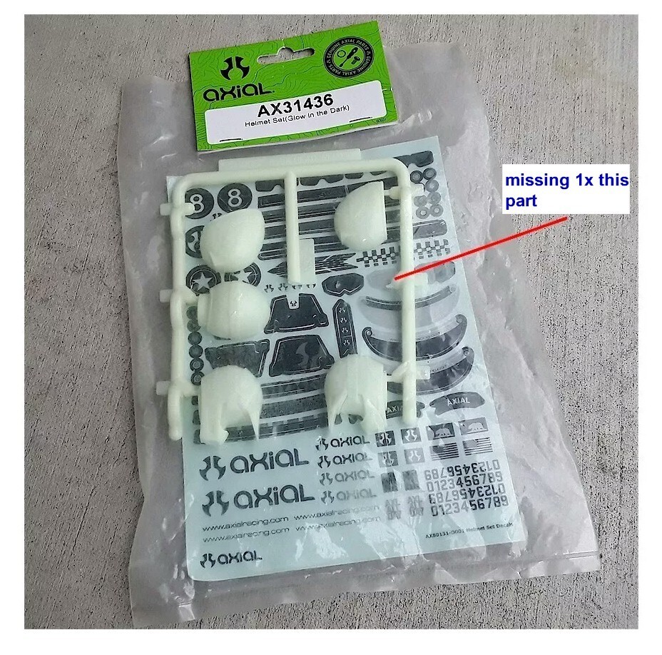 Axial MAX-D Grave Digger Wraith Helmet Set Glow in Dark AX31