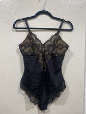 Pinsy Sculpting Lace Shapesuit Shapewear Bodysuit Size XLarge Black NWT