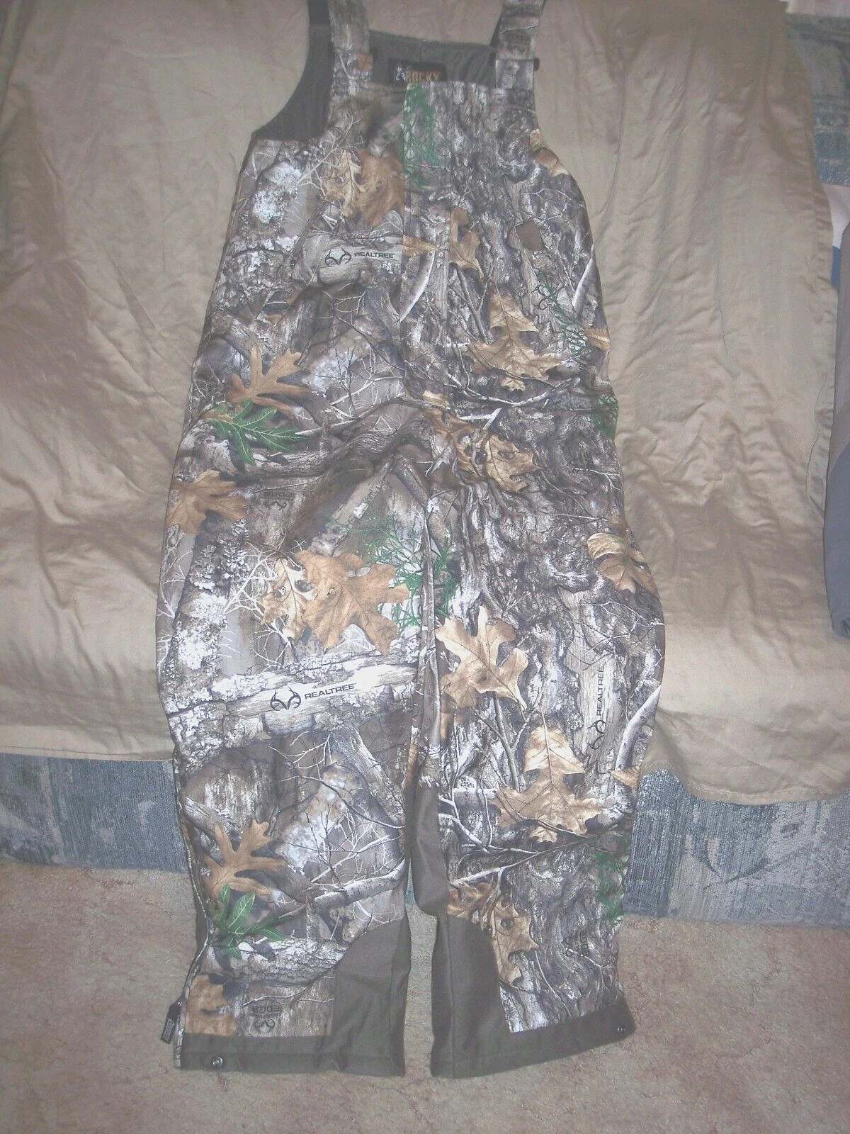 Mens Medium Bib Overalls Insulated Hunting Coverall Bibs Realtree Edge Camo Bibs
Opens in a new wind