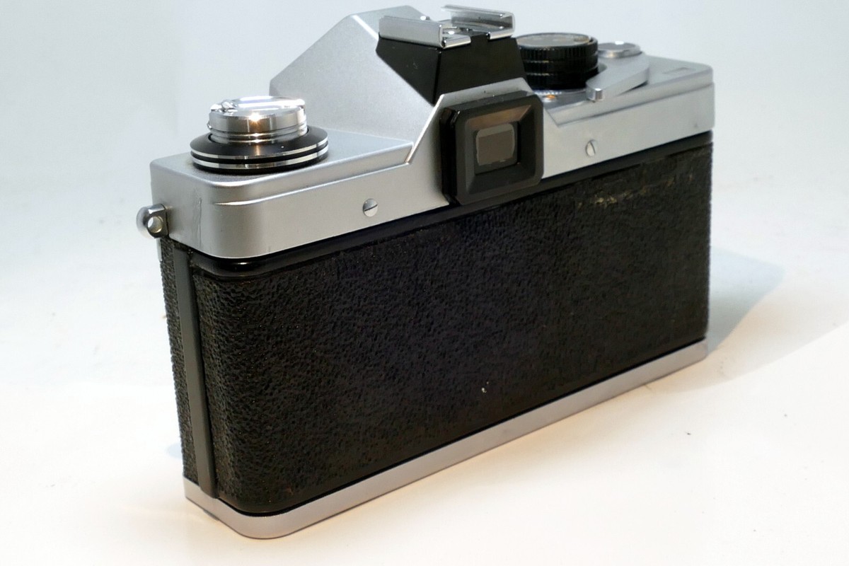 PRAKTICA LTL M42 CAMERA BODY Only - Meter is inop , shutter works