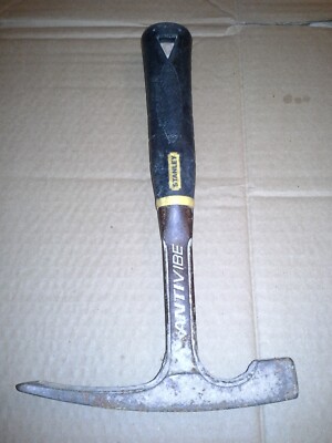 Stanley Antivibe Mason Brick  Hammer . VGC