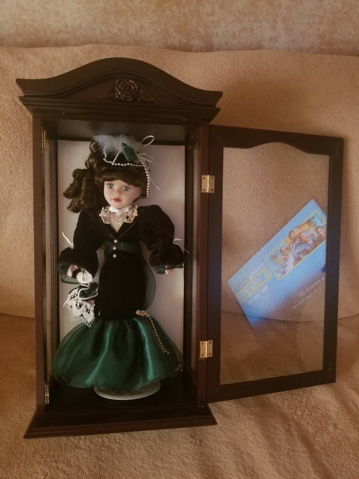 1999 Camellia Garden Porcelain Doll 16" Brass Key, Wooden Case And Box