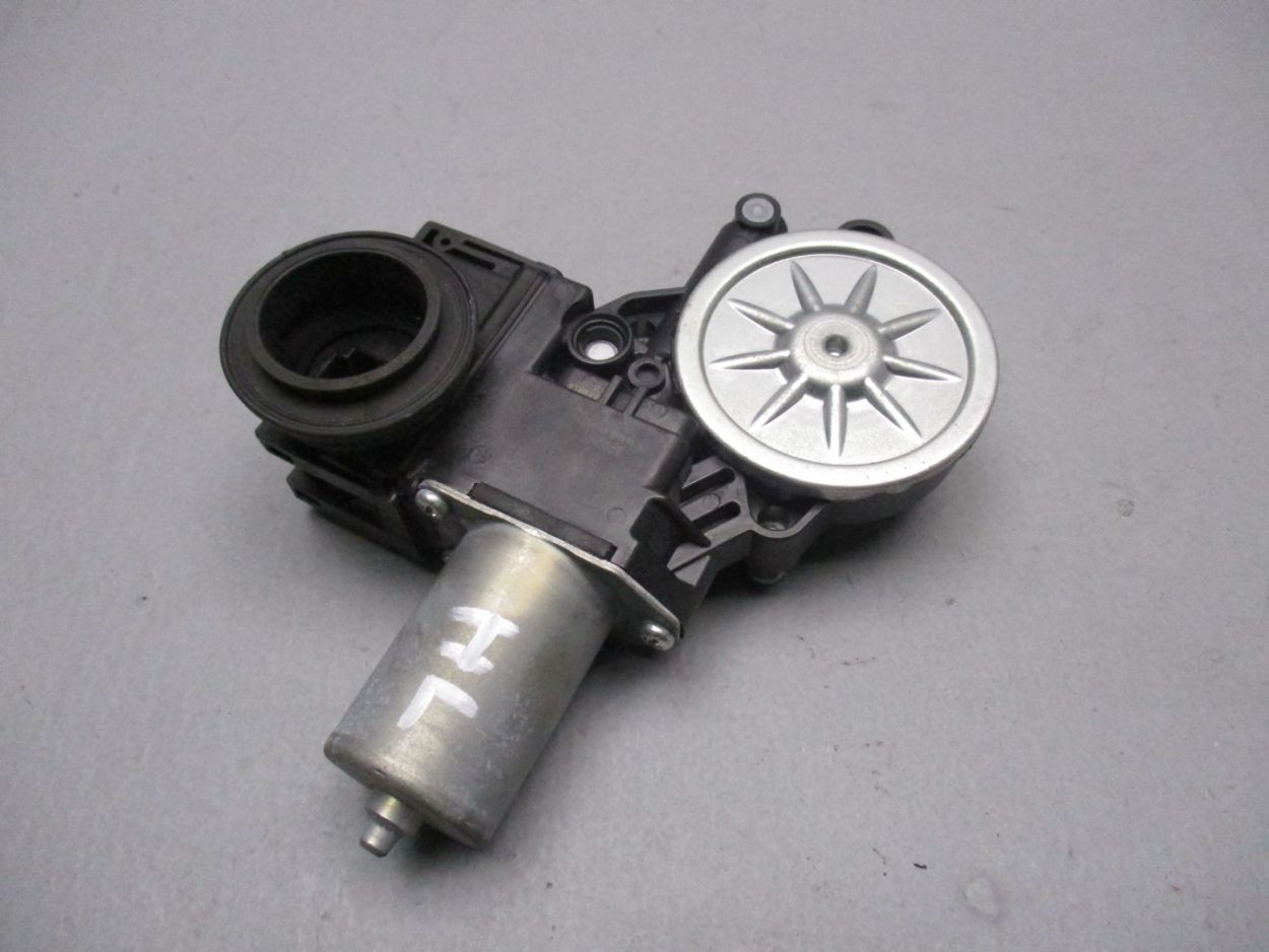 Rear Left Window Regulator Engine for Toyota Rav 4V (A5, H5) 2.5