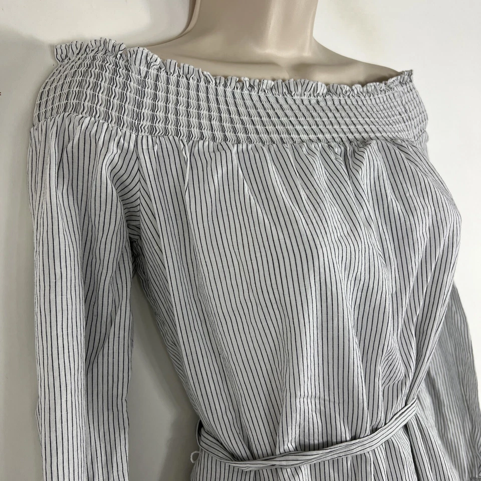 Vestido Express Feminino Pequeno Fora do Ombro Manga Longa Acima do Joelho Bolsos Laterais - Imagem 4 de 4