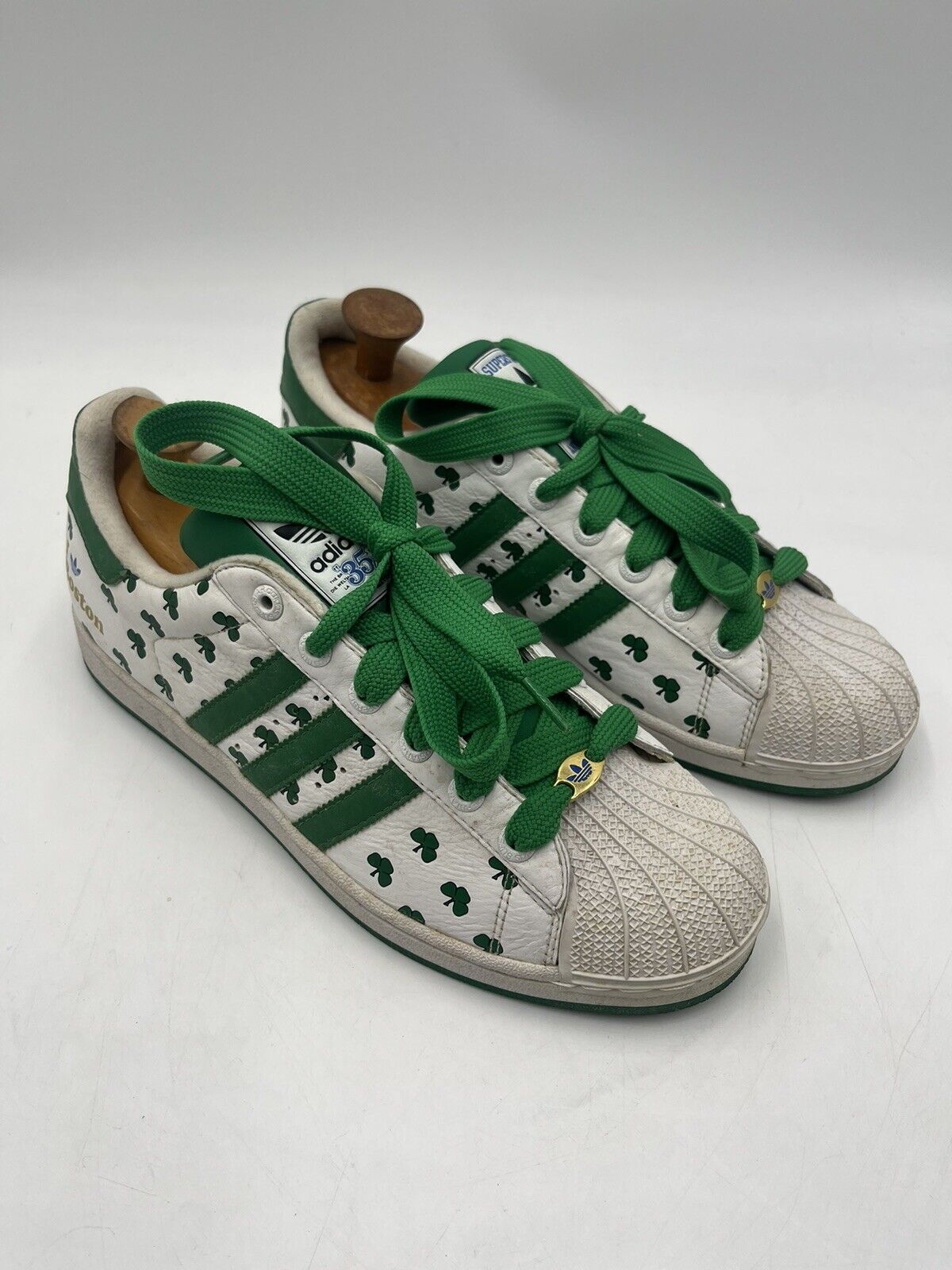 guía cáustico sensibilidad Adidas Superstar 35th Anniversary 'I Love Boston' Cities Series Celtics 11  | eBay