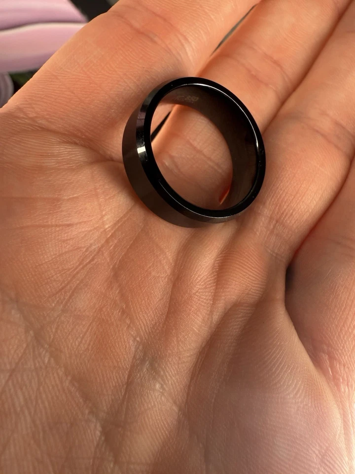 Black Triton Tc 850 Ring Size 8.5 Men’s Titanium Ring - Image 3 of 4